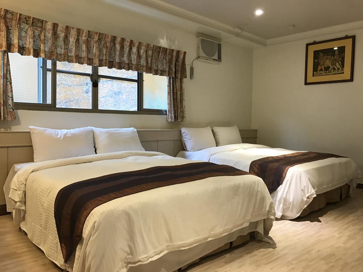 Minren Hotel Yuchi Exterior photo